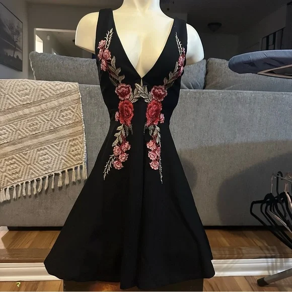 Lulu's Black Red and Pink Floral Embroidery Super Cute Valentines Dress - Picture 4 of 4